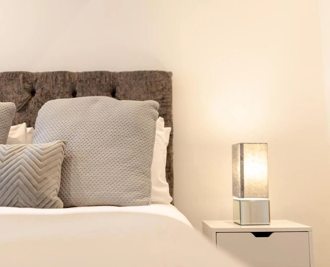 Boutique City Centre Apartments Cardiff