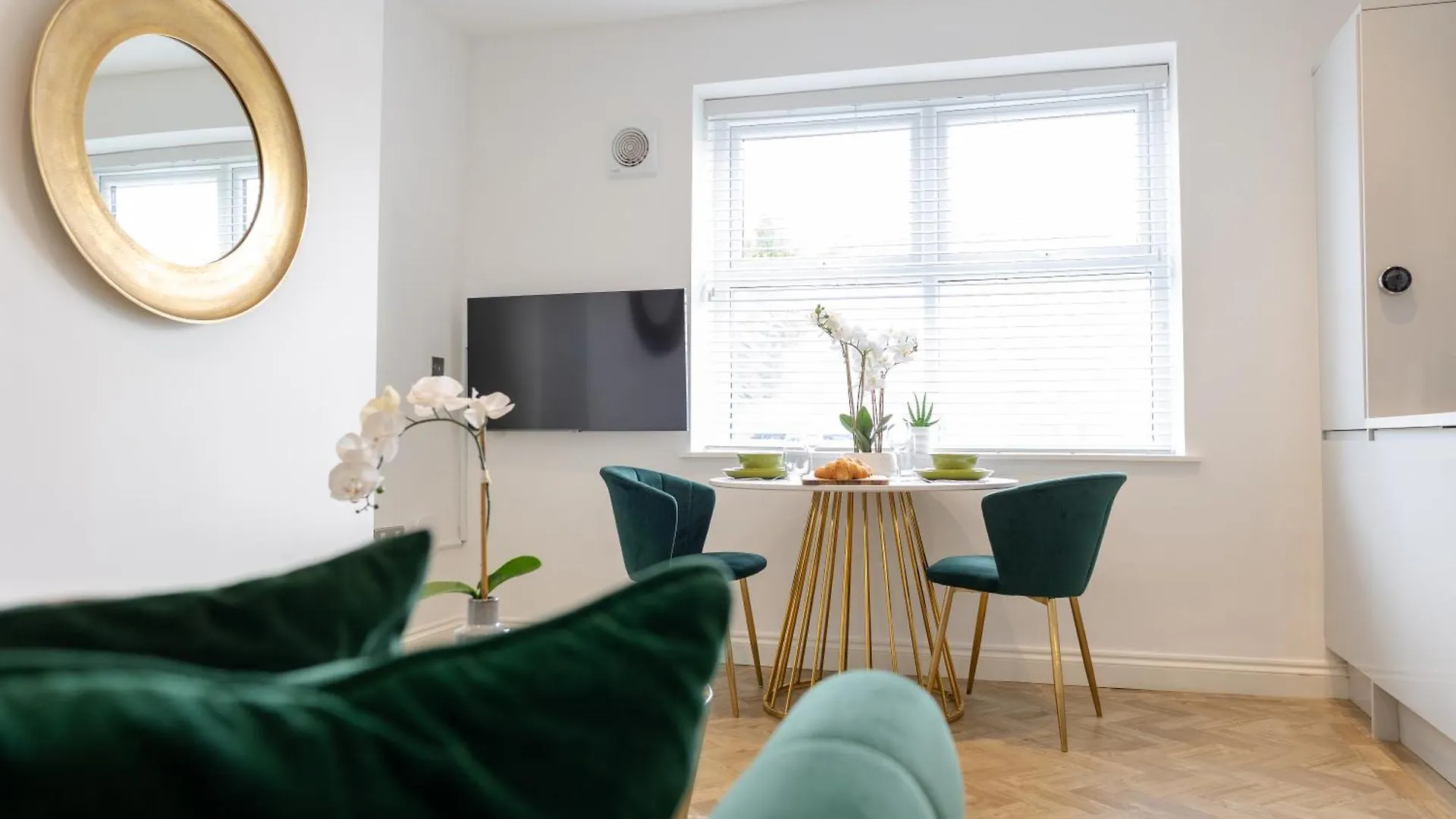 Boutique City Centre Apartments Cardiff